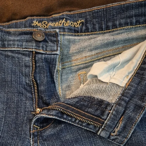 Old Navy Blue Boot Cut Jeans Medium-Dark Wash - Picture 10 of 12